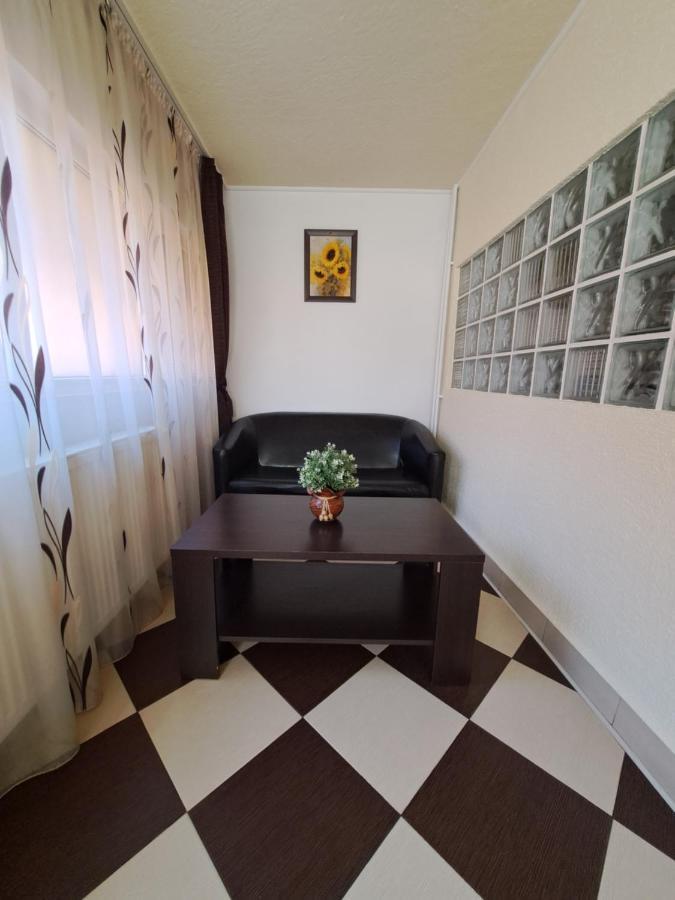 Shelby Accommodation -Adult Only- Sinaia Eksteriør billede